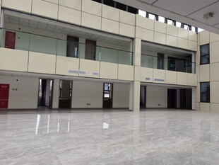 空旷多层室内建筑空间