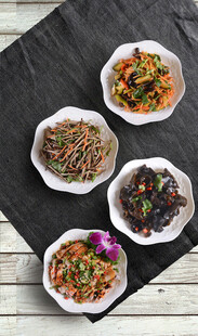 多样美味菜肴摆拍