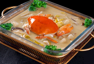 海鲜浓汤火锅