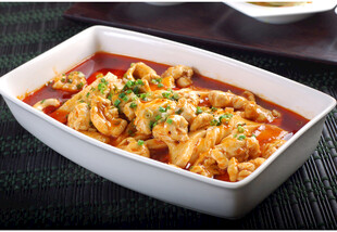 香辣可口的红油鸡丝