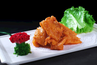 美味香酥炸鸡块摆盘精致