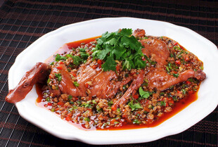 香辣过瘾的红烧鱼