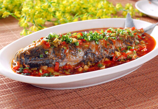 香辣美味清蒸鱼