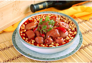 香辣诱人红烧肉炖花生米