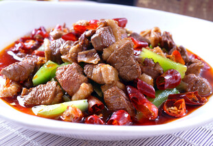 香辣美味炒兔肉