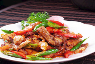 辣椒炒肉