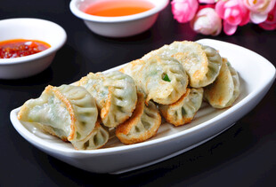 美味饺子摆盘