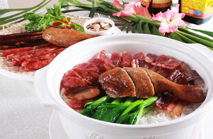 滋补牛肉蔬菜养生汤锅