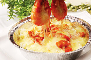 芝士焗土豆配香肠