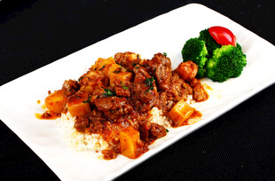 美味牛肉土豆料理