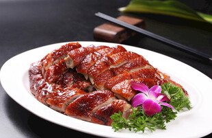 美味叉烧摆盘精致