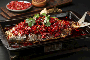 香辣烤鱼舌尖上的美味