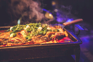 美味诱人的特色烤鱼