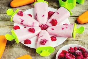 树莓冰棍摆盘展示