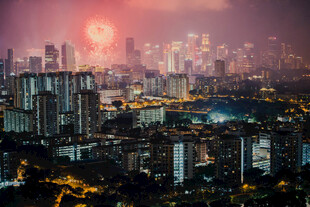 城市黄昏天际线夜景