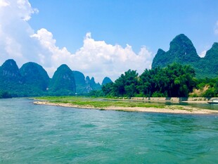 漓江山水美景如画