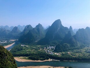 漓江山水美景如画