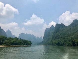 漓江山水美景如画
