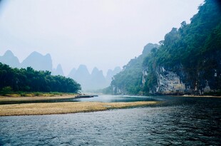 漓江山水美景如画