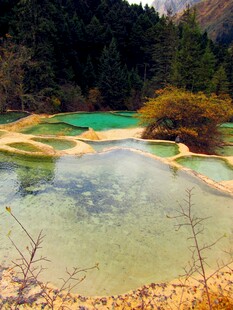 梦幻五彩池美景