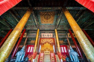 中式古建筑内景壮丽景观
