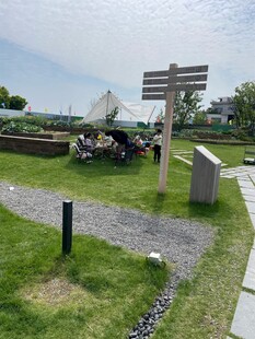 宁静墓地景观