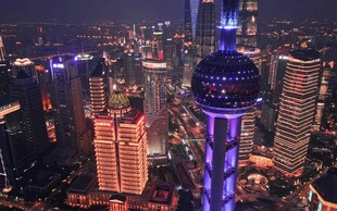 上海夜景东方明珠璀璨夺目