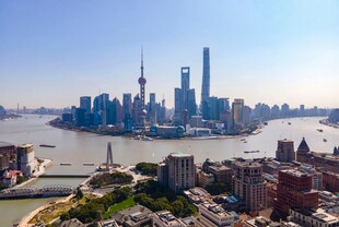 上海外滩城市天际线景观