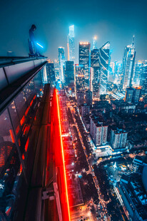 城市夜景俯瞰车流如织