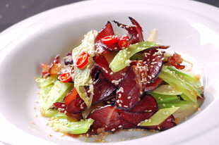 湘菜 干煸腊牛肉