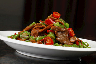 小炒黄牛肉