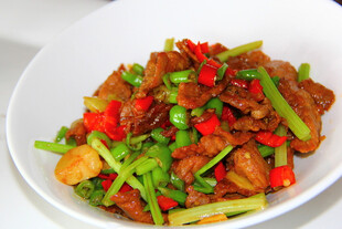 小炒黄牛肉