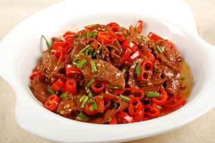 小炒黄牛肉
