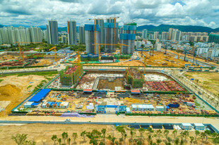 城市在建工地俯瞰景象