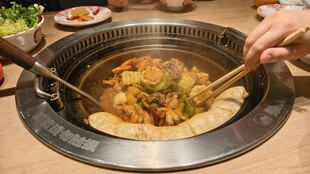 铁锅炖排骨基围虾