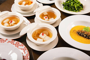 精致中式佳肴摆盘展示