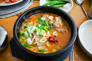 韩式辣牛肉汤