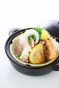 美味砂锅海鲜饭