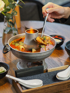 美味火锅涮煮瞬间