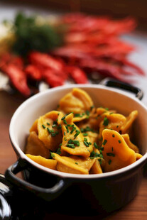 美味咖喱土豆菜肴特写