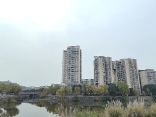 湖畔高层住宅区景观
