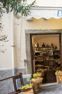 街边精致的特色杂货店