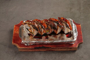 火山鳗鱼卷热寿司