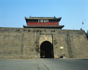古老城门建筑风貌