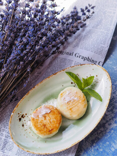 薰衣草旁的美味点心