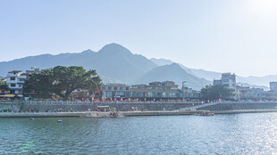 海滨城市风光 远山近水
