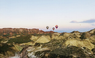 卡帕多西亚的热气球景观