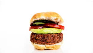 美味双层汉堡特写