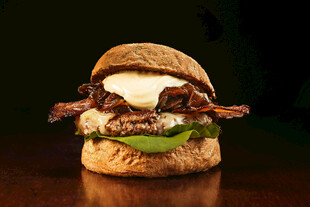 美味培根芝士汉堡