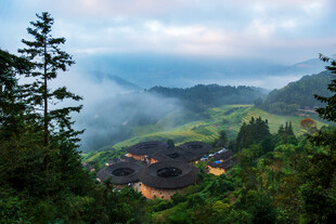 福建南靖田螺坑客家土楼